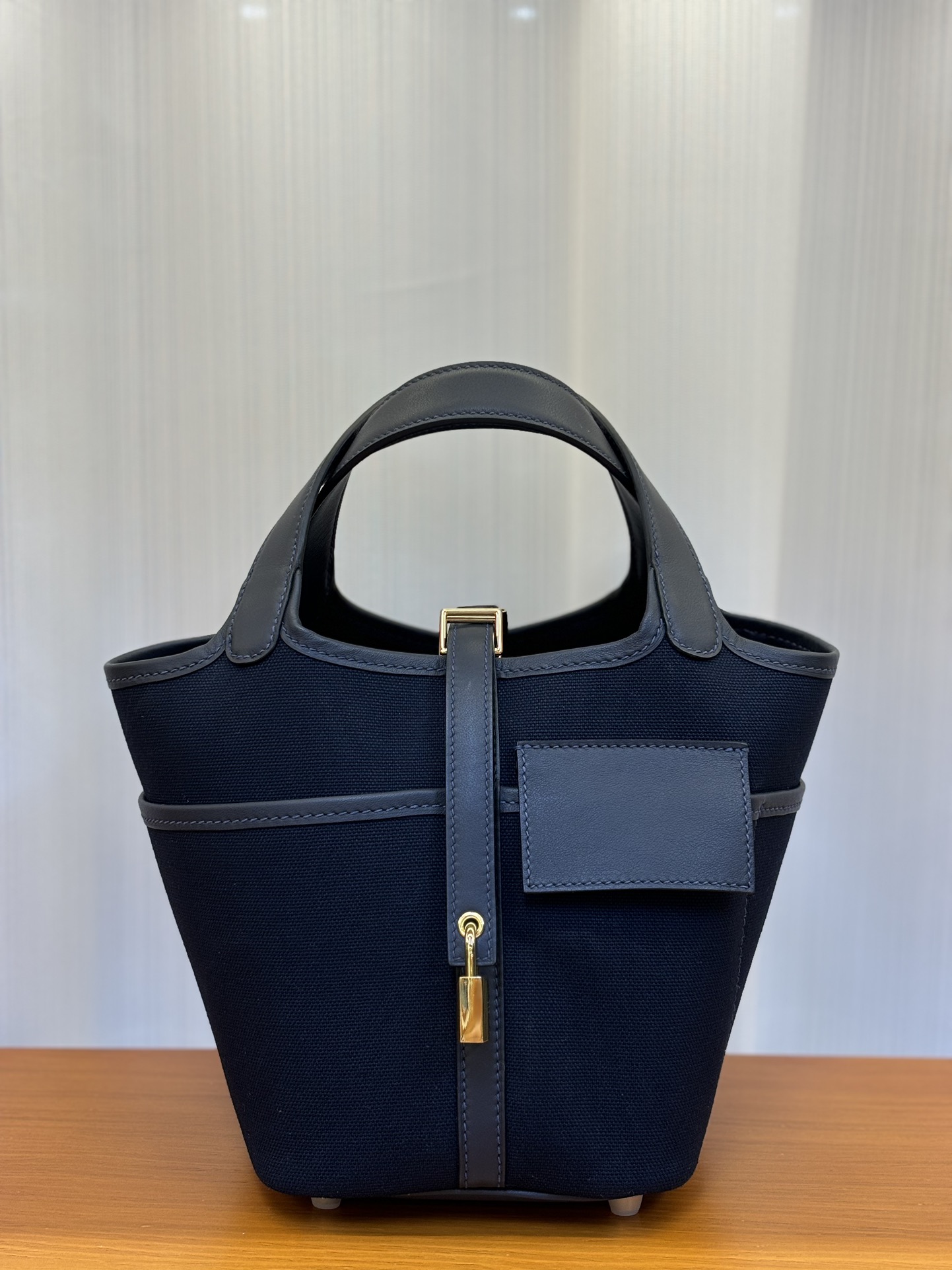 Hermes Picotin Lock 18 Pocket Bag In Blue Nuit